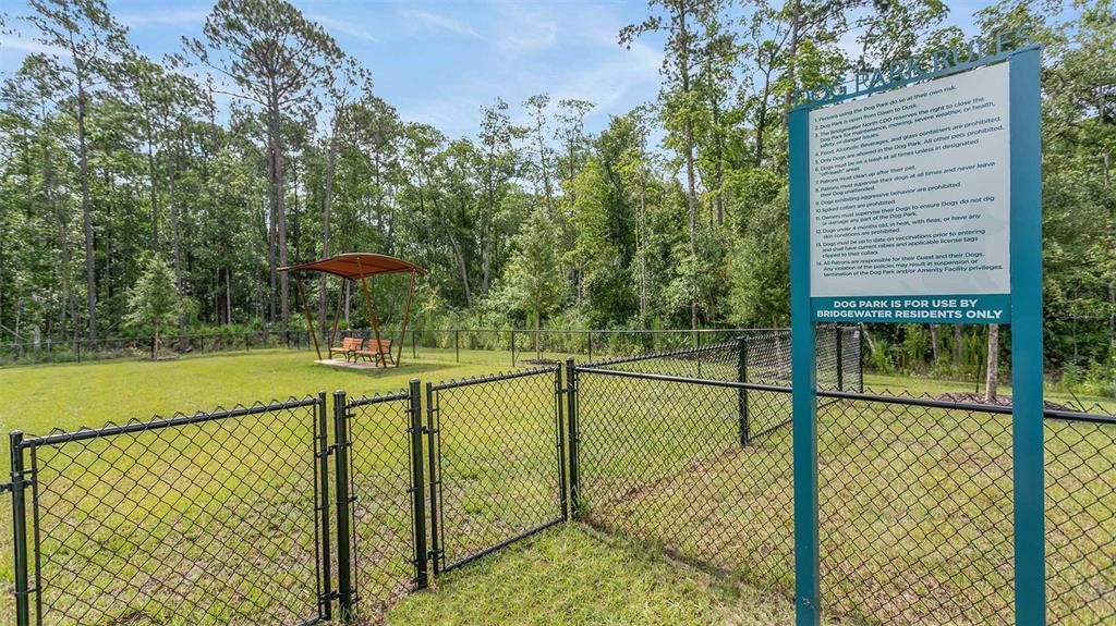 На продажу: $294,990 (2 спален, 2 ванн, 1442 Квадратных фут)