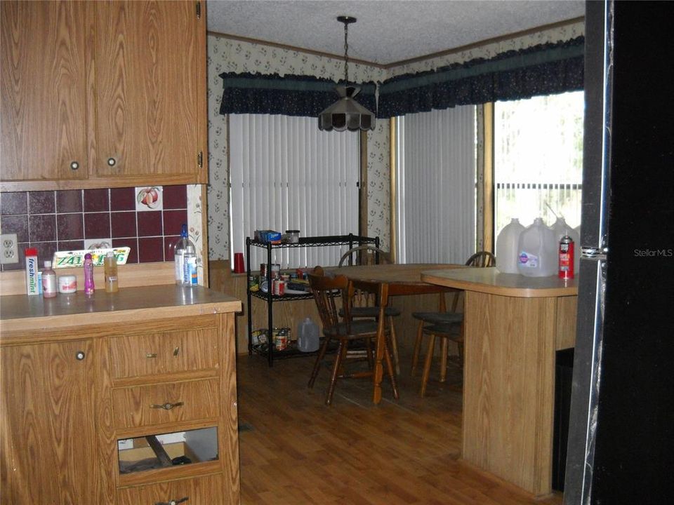 For Sale: $97,500 (3 beds, 2 baths, 1456 Square Feet)