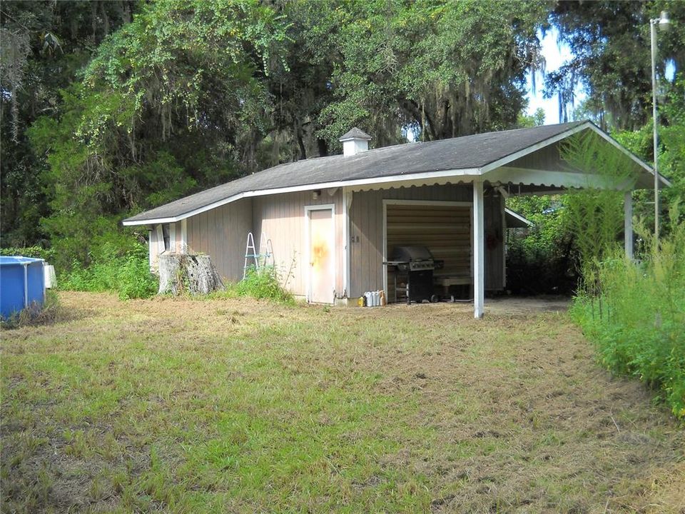 For Sale: $97,500 (3 beds, 2 baths, 1456 Square Feet)