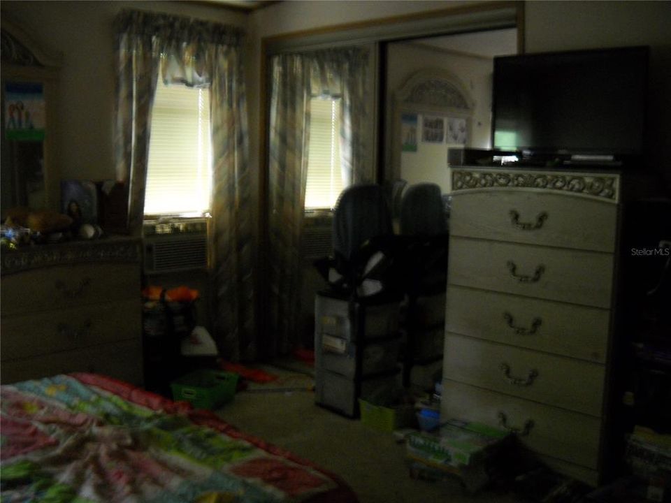 For Sale: $97,500 (3 beds, 2 baths, 1456 Square Feet)