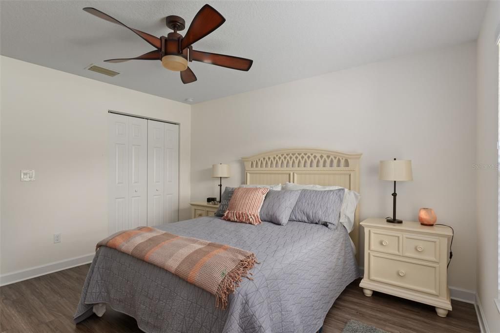 En Venta: $389,000 (2 camas, 2 baños, 1386 Pies cuadrados)