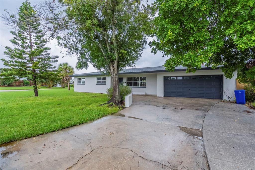 Recientemente alquilado: $3,600 (4 camas, 2 baños, 1476 Pies cuadrados)