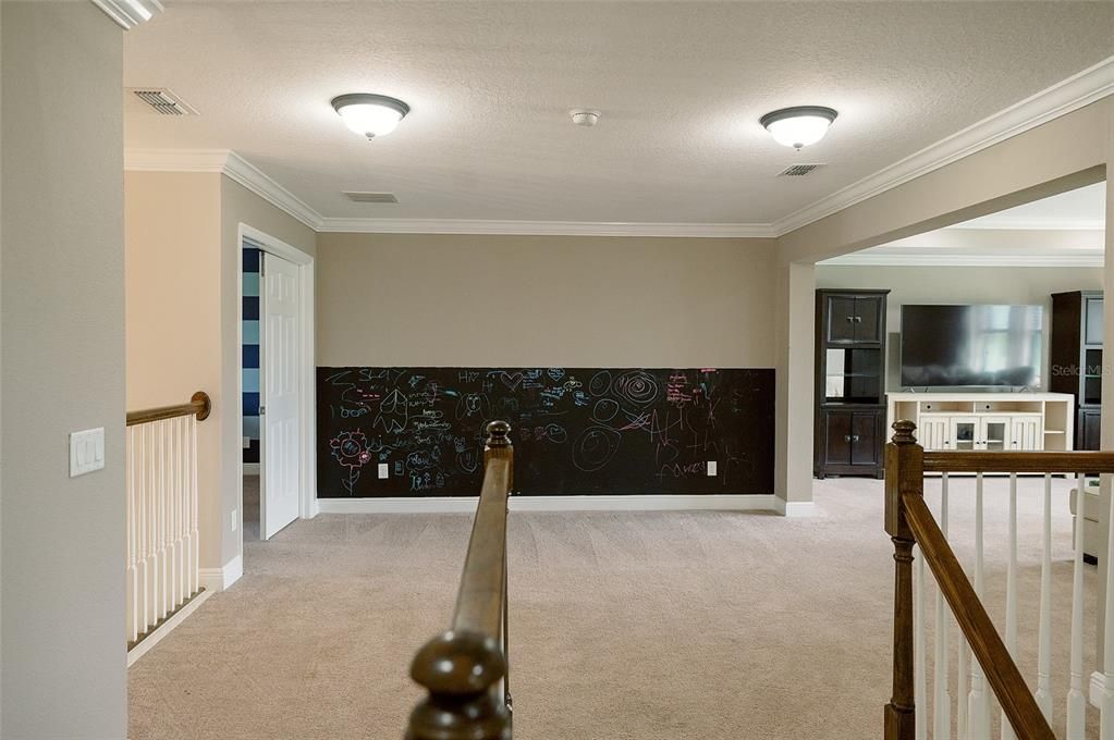 На продажу: $829,900 (5 спален, 3 ванн, 4242 Квадратных фут)