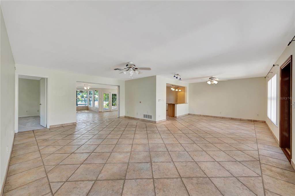 Active With Contract: $1,700,000 (3 beds, 2 baths, 2366 Square Feet)