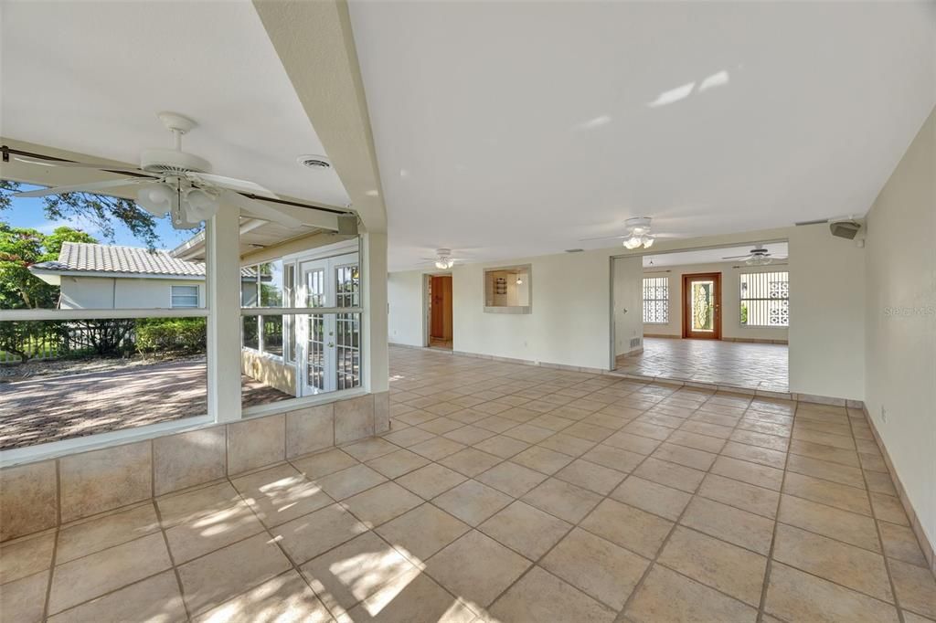 Active With Contract: $1,700,000 (3 beds, 2 baths, 2366 Square Feet)