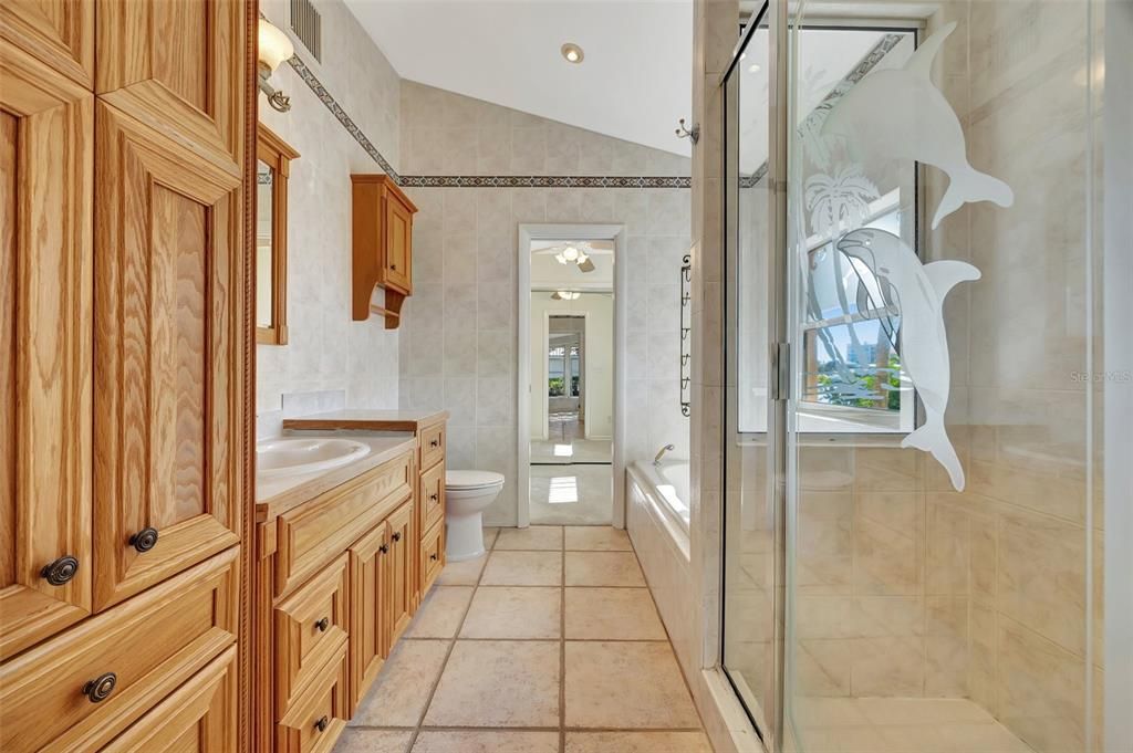 Active With Contract: $1,700,000 (3 beds, 2 baths, 2366 Square Feet)