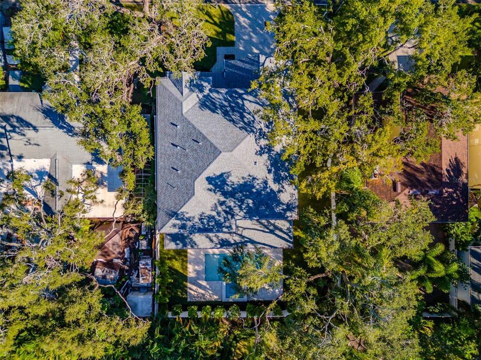 Под контрактом: $2,149,000 (5 спален, 4 ванн, 4152 Квадратных фут)