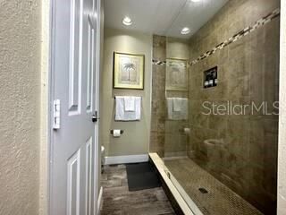 For Sale: $190,000 (1 beds, 1 baths, 524 Square Feet)