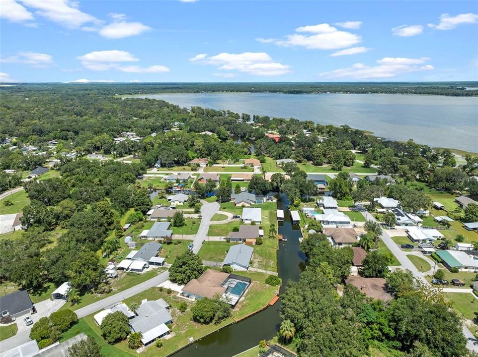 待售: $479,900 (4 贝兹, 2 浴室, 1977 平方英尺)