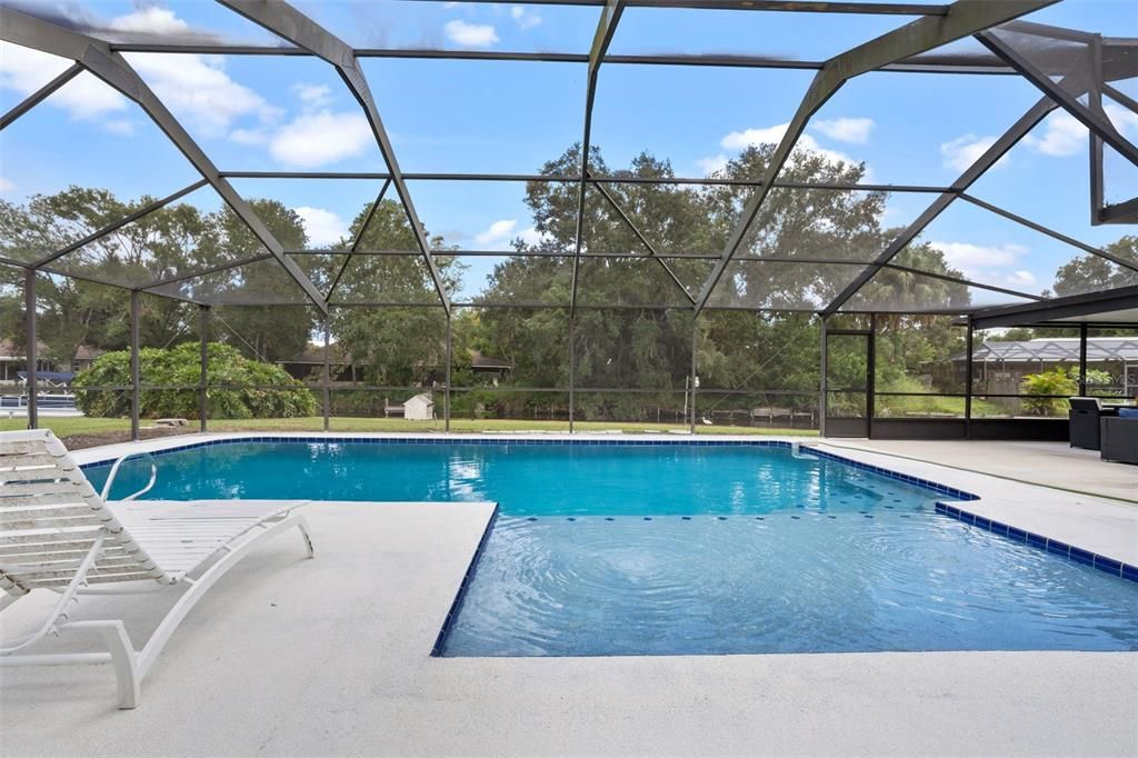 待售: $479,900 (4 贝兹, 2 浴室, 1977 平方英尺)