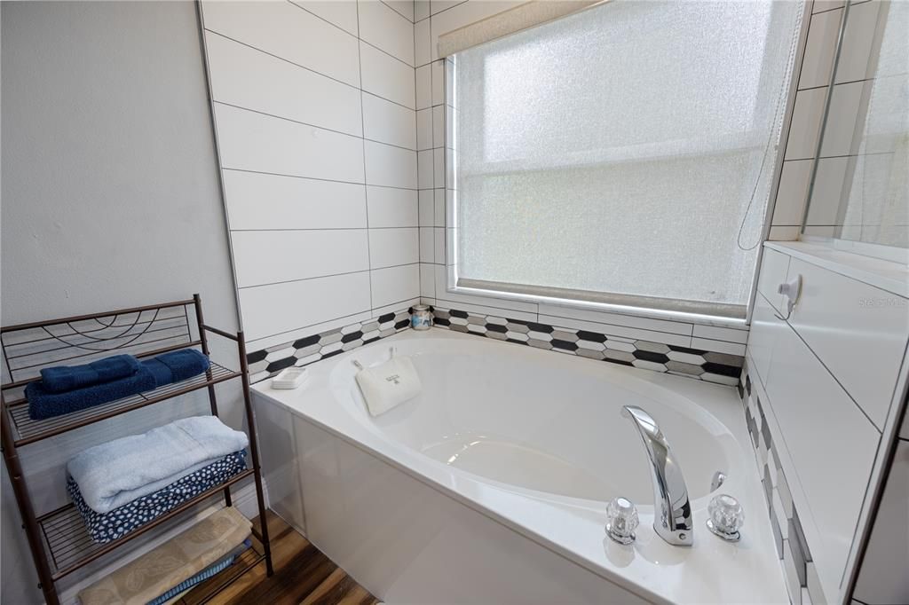 待售: $475,000 (3 贝兹, 2 浴室, 1509 平方英尺)