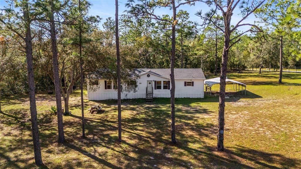 Под контрактом: $188,000 (3 спален, 2 ванн, 1560 Квадратных фут)