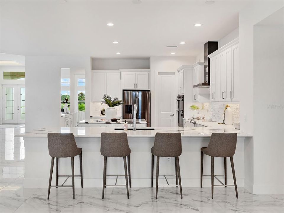 En Venta: $2,590,000 (4 camas, 4 baños, 4302 Pies cuadrados)