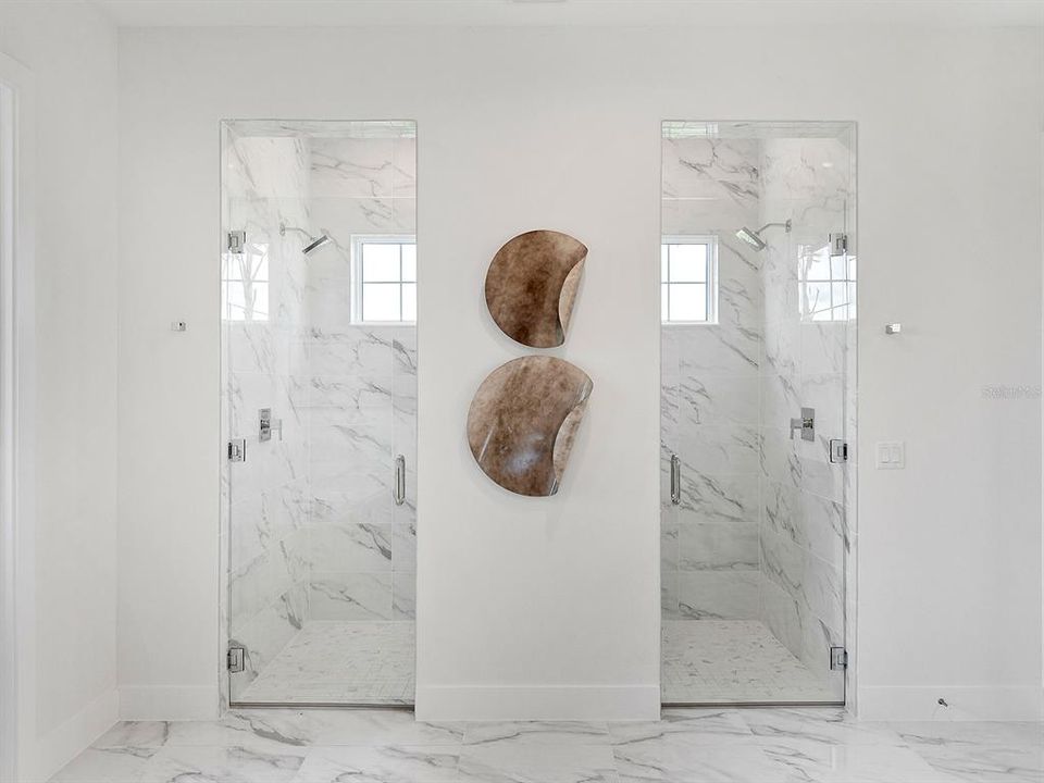 En Venta: $2,590,000 (4 camas, 4 baños, 4302 Pies cuadrados)