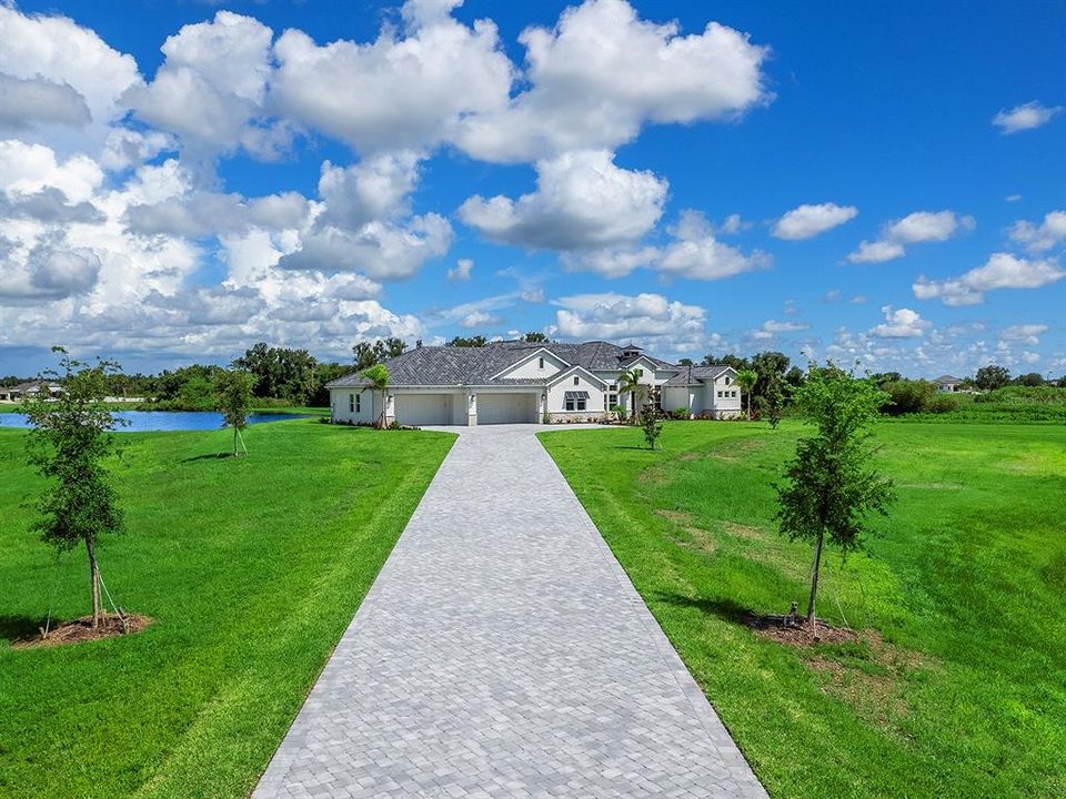 En Venta: $2,590,000 (4 camas, 4 baños, 4302 Pies cuadrados)