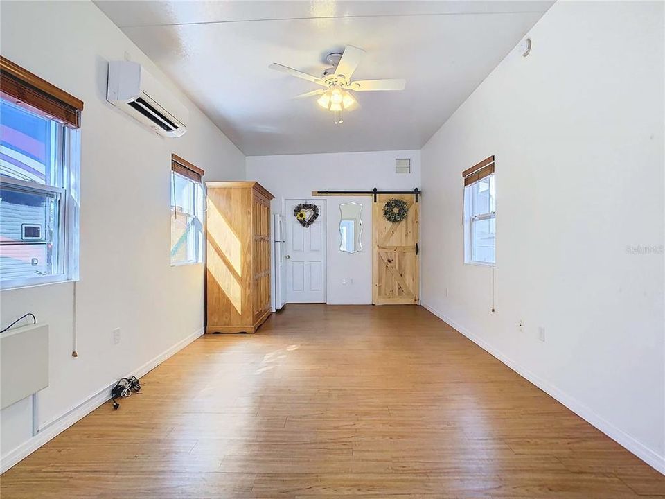 Под контрактом: $118,900 (0.06 acres)