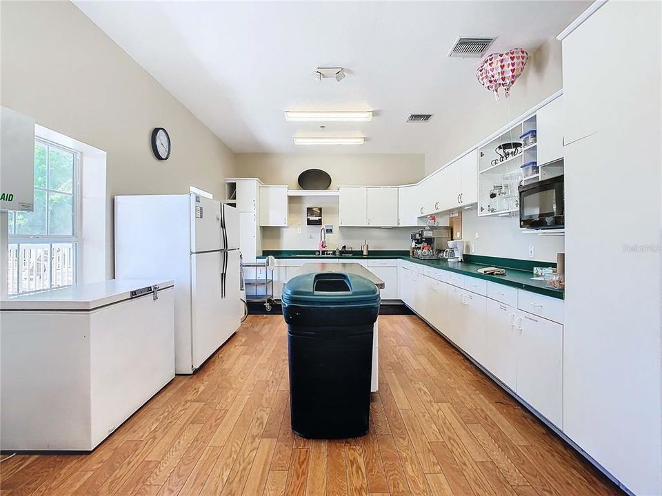 Под контрактом: $118,900 (0.06 acres)