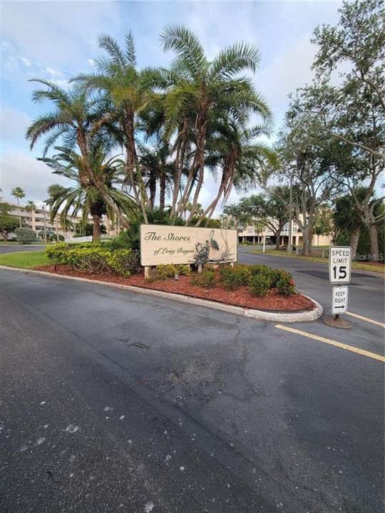 For Rent: $2,400 (2 beds, 2 baths, 1205 Square Feet)