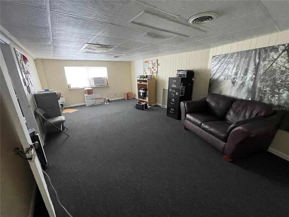 待售: $1,575,000 (0 贝兹, 0 浴室, 9211 平方英尺)