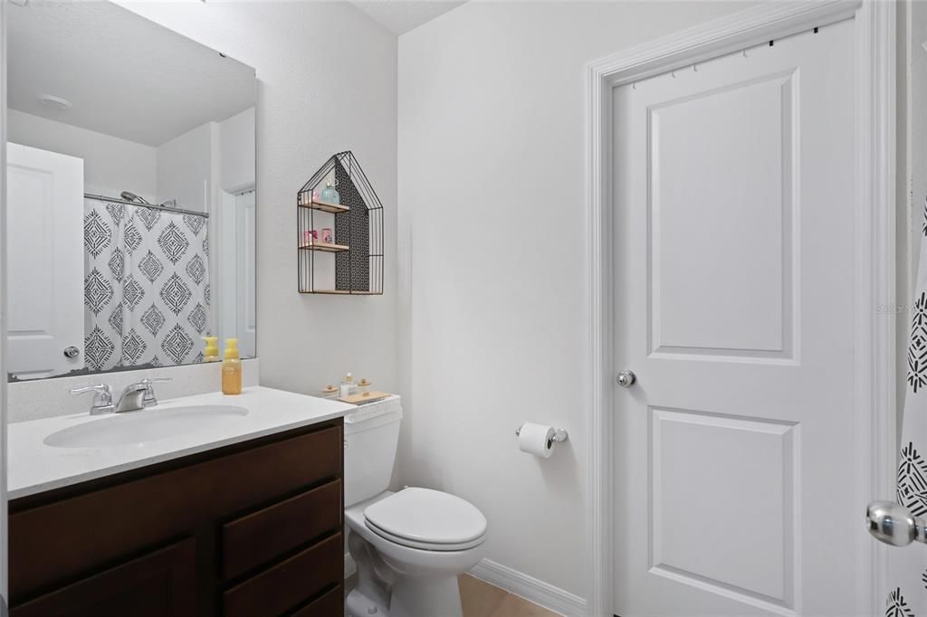 Active With Contract: $337,999 (3 beds, 2 baths, 1278 Square Feet)