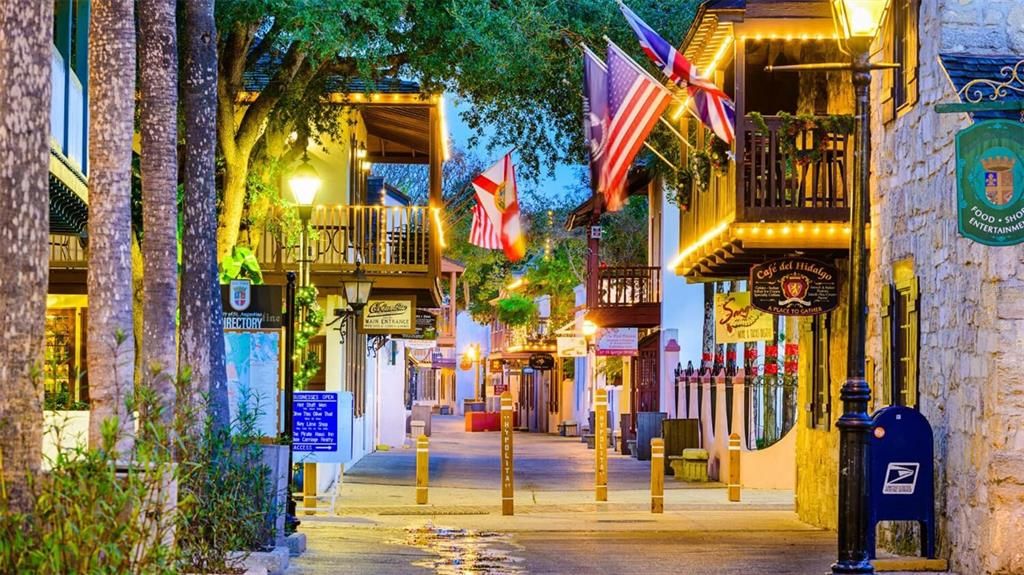 合同活跃: $387,990 (4 贝兹, 2 浴室, 1778 平方英尺)