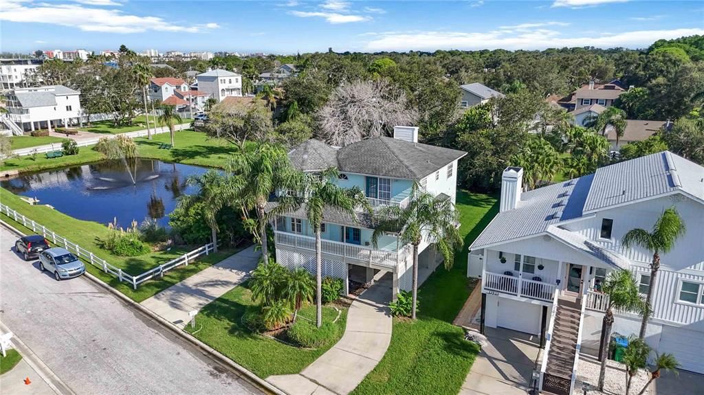 For Sale: $974,900 (4 beds, 3 baths, 2272 Square Feet)