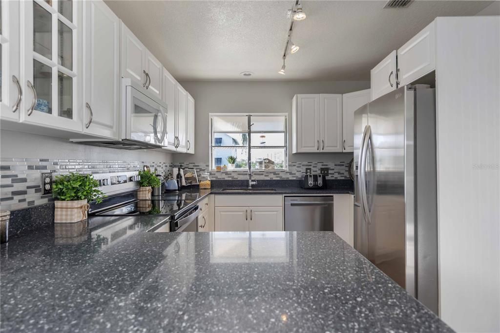 For Sale: $974,900 (4 beds, 3 baths, 2272 Square Feet)