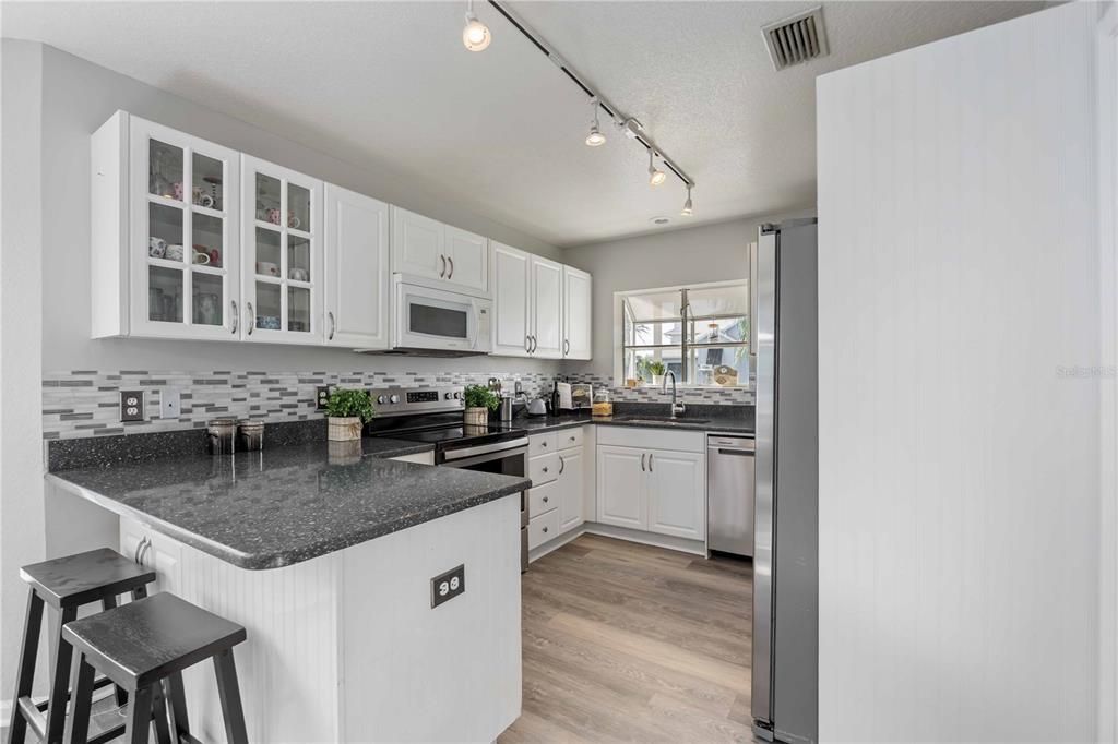 For Sale: $974,900 (4 beds, 3 baths, 2272 Square Feet)