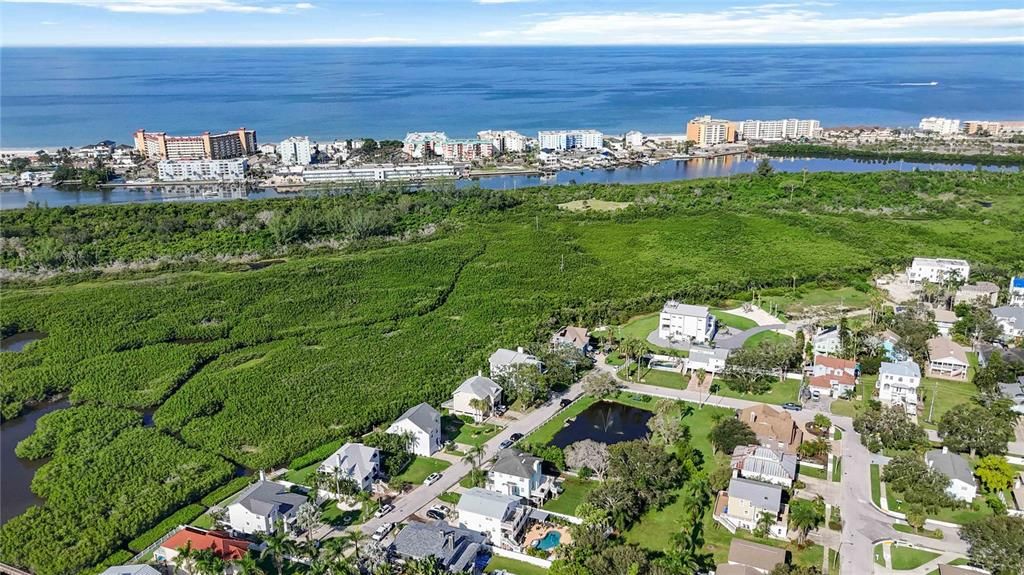 For Sale: $974,900 (4 beds, 3 baths, 2272 Square Feet)