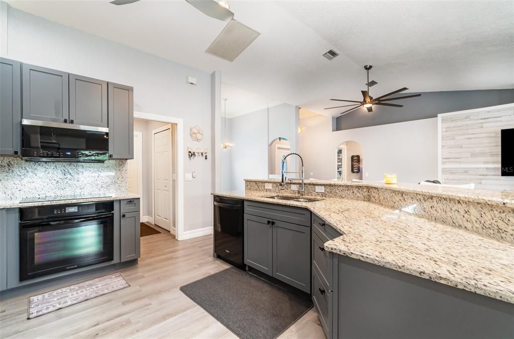 Activo con contrato: $500,000 (3 camas, 2 baños, 1500 Pies cuadrados)