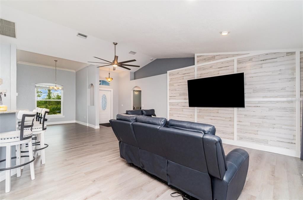 Activo con contrato: $500,000 (3 camas, 2 baños, 1500 Pies cuadrados)