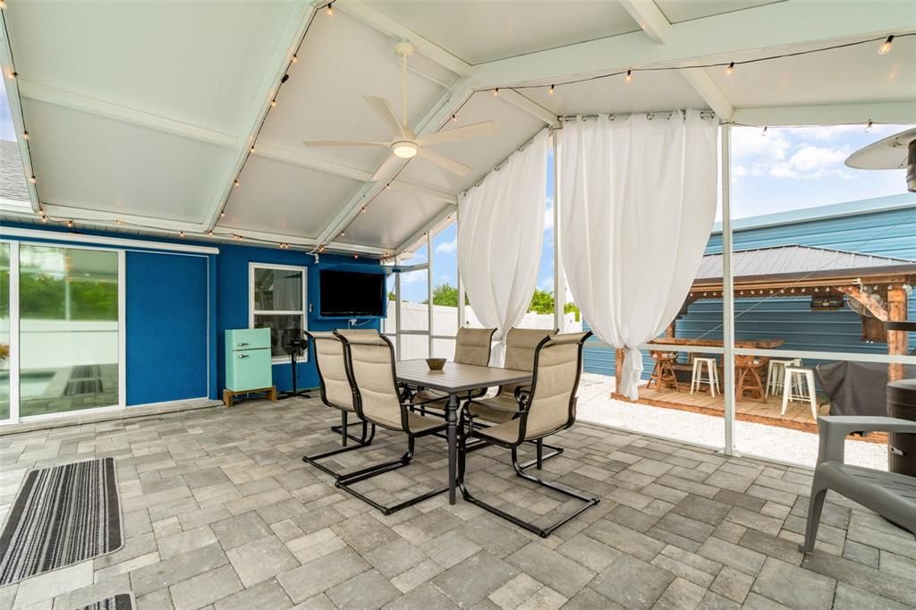 Activo con contrato: $500,000 (3 camas, 2 baños, 1500 Pies cuadrados)