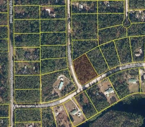 待售: $33,000 (1.33 acres)