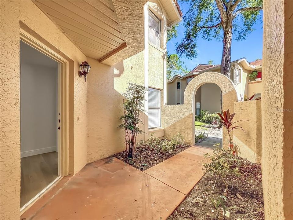 Active With Contract: $299,000 (3 beds, 2 baths, 1169 Square Feet)