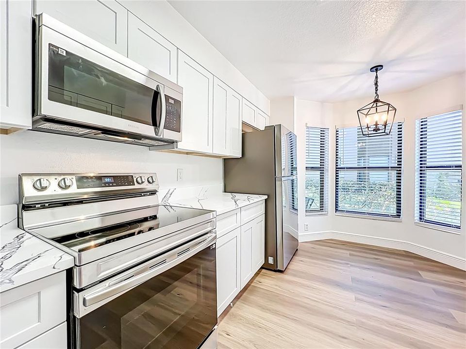 Active With Contract: $299,000 (3 beds, 2 baths, 1169 Square Feet)