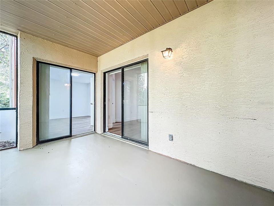 Active With Contract: $299,000 (3 beds, 2 baths, 1169 Square Feet)