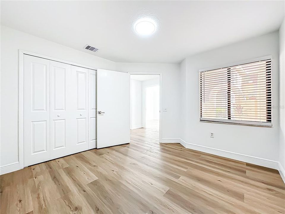 Active With Contract: $299,000 (3 beds, 2 baths, 1169 Square Feet)