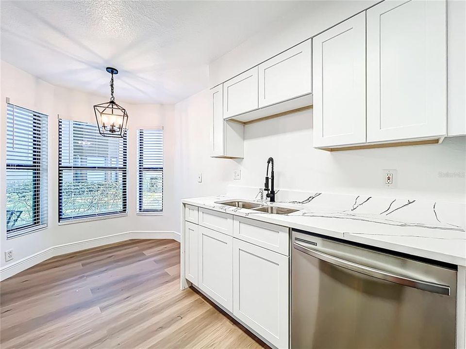 Active With Contract: $299,000 (3 beds, 2 baths, 1169 Square Feet)