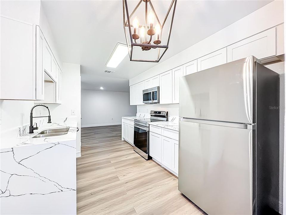 Active With Contract: $299,000 (3 beds, 2 baths, 1169 Square Feet)