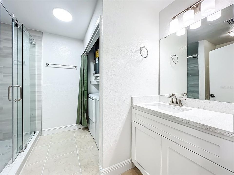 Active With Contract: $299,000 (3 beds, 2 baths, 1169 Square Feet)