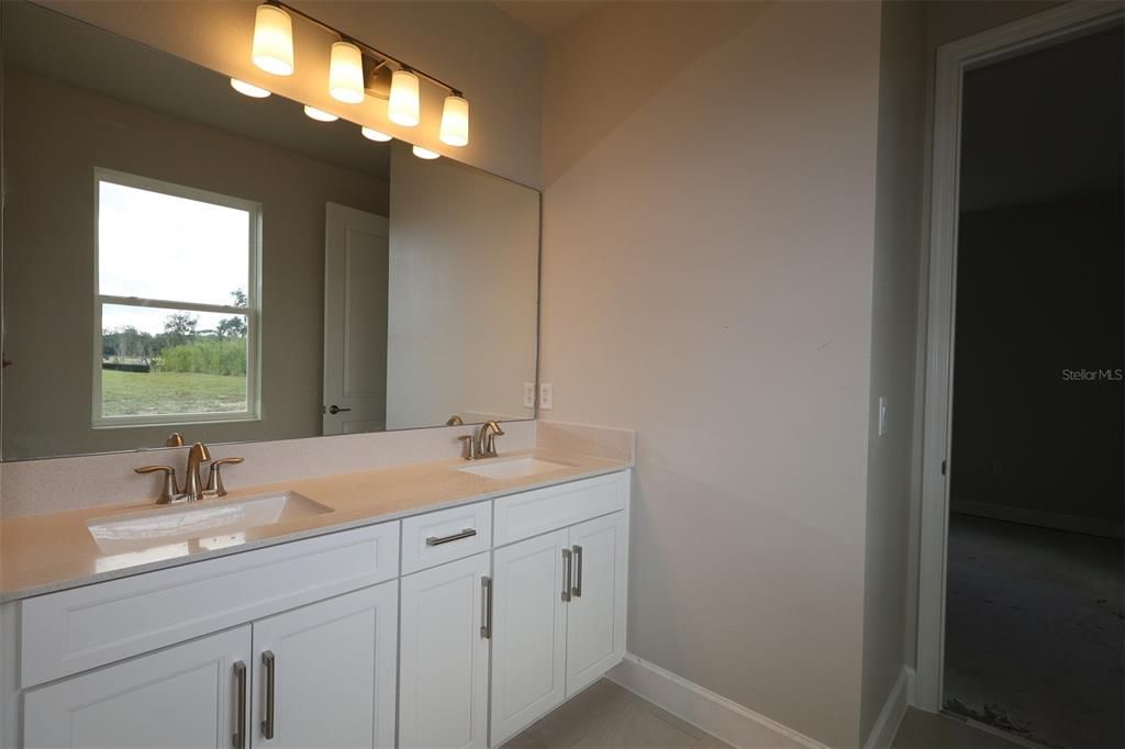 For Sale: $931,990 (5 beds, 4 baths, 3978 Square Feet)