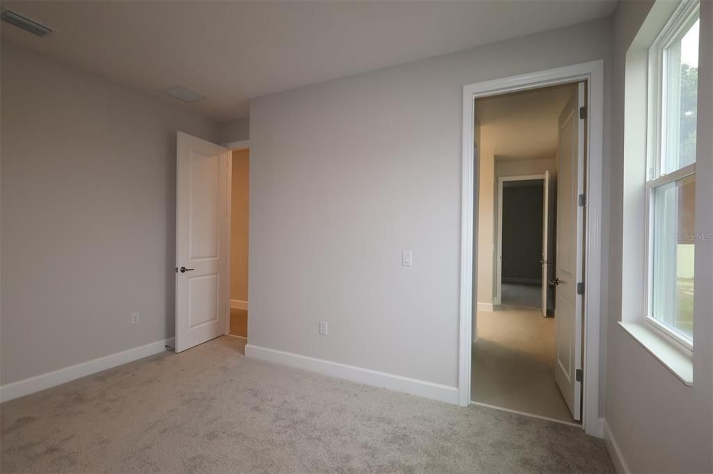 For Sale: $931,990 (5 beds, 4 baths, 3978 Square Feet)