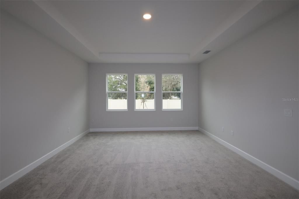 For Sale: $931,990 (5 beds, 4 baths, 3978 Square Feet)