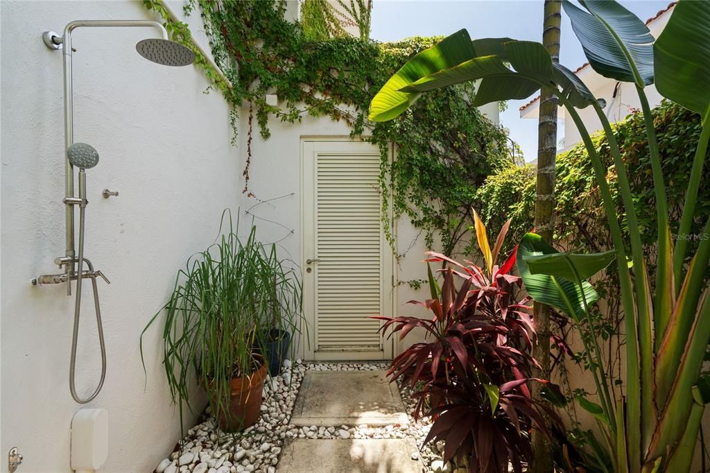 待售: $5,995,000 (4 贝兹, 5 浴室, 3973 平方英尺)