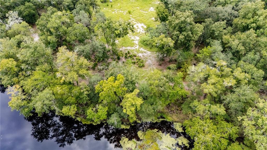 待售: $800,000 (13.72 acres)