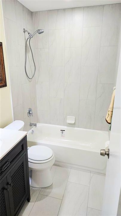 For Rent: $1,595 (2 beds, 1 baths, 875 Square Feet)