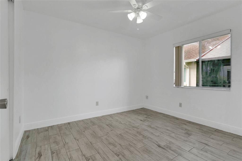 For Sale: $315,000 (3 beds, 2 baths, 1238 Square Feet)