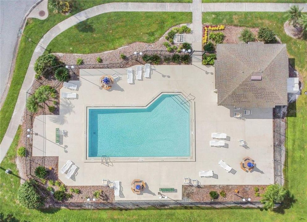 For Sale: $315,000 (3 beds, 2 baths, 1238 Square Feet)