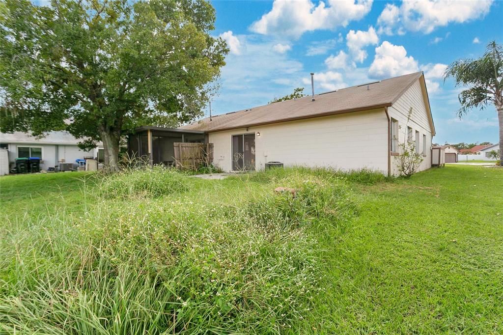 For Sale: $315,000 (3 beds, 2 baths, 1238 Square Feet)