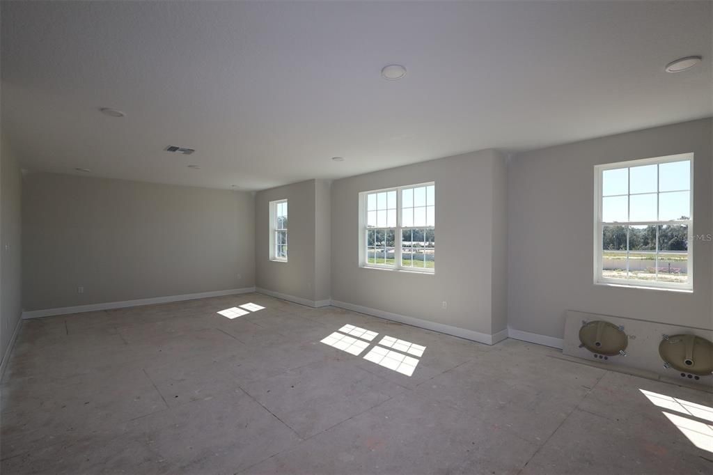 待售: $1,001,990 (5 贝兹, 5 浴室, 4977 平方英尺)